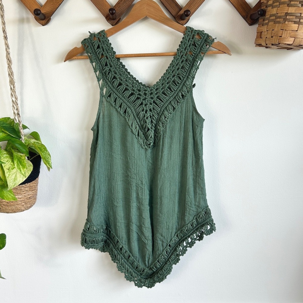 Vintage y2k Ultra Flirt Olive Green Crochet Lace Handkerchief Hem Tank Boho